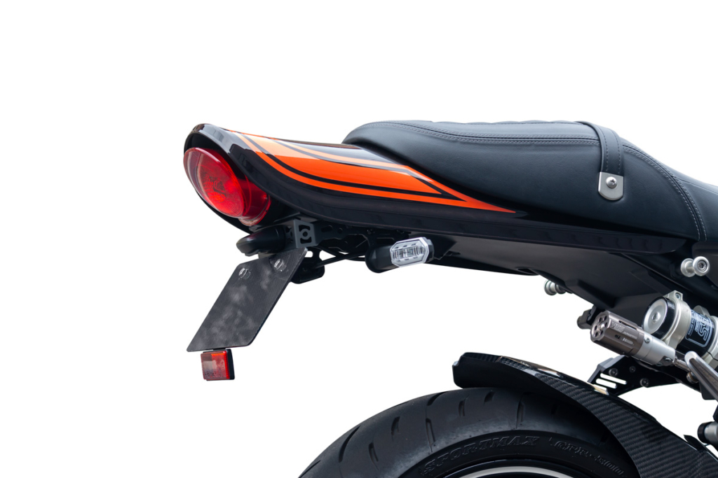 ARCHI】Z900RSのテールライト&ウィンカーに高級感あふれる削り出し  