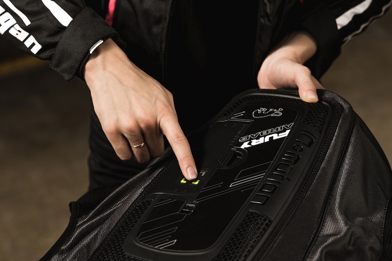 フリュガン ライダー用エアバッグ|2りんかん