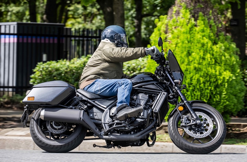 B.M.C 着るこたつ電熱MA-1｜２りんかん