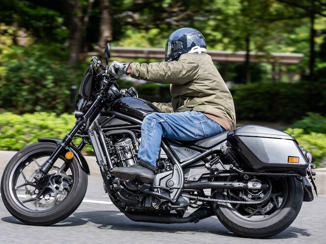 B.M.C 着るこたつ電熱MA-1｜２りんかん