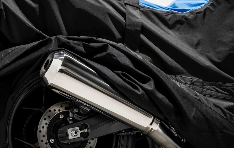 これは掛けるガレージです｜防水断熱バイクカバー｜２りんかん
