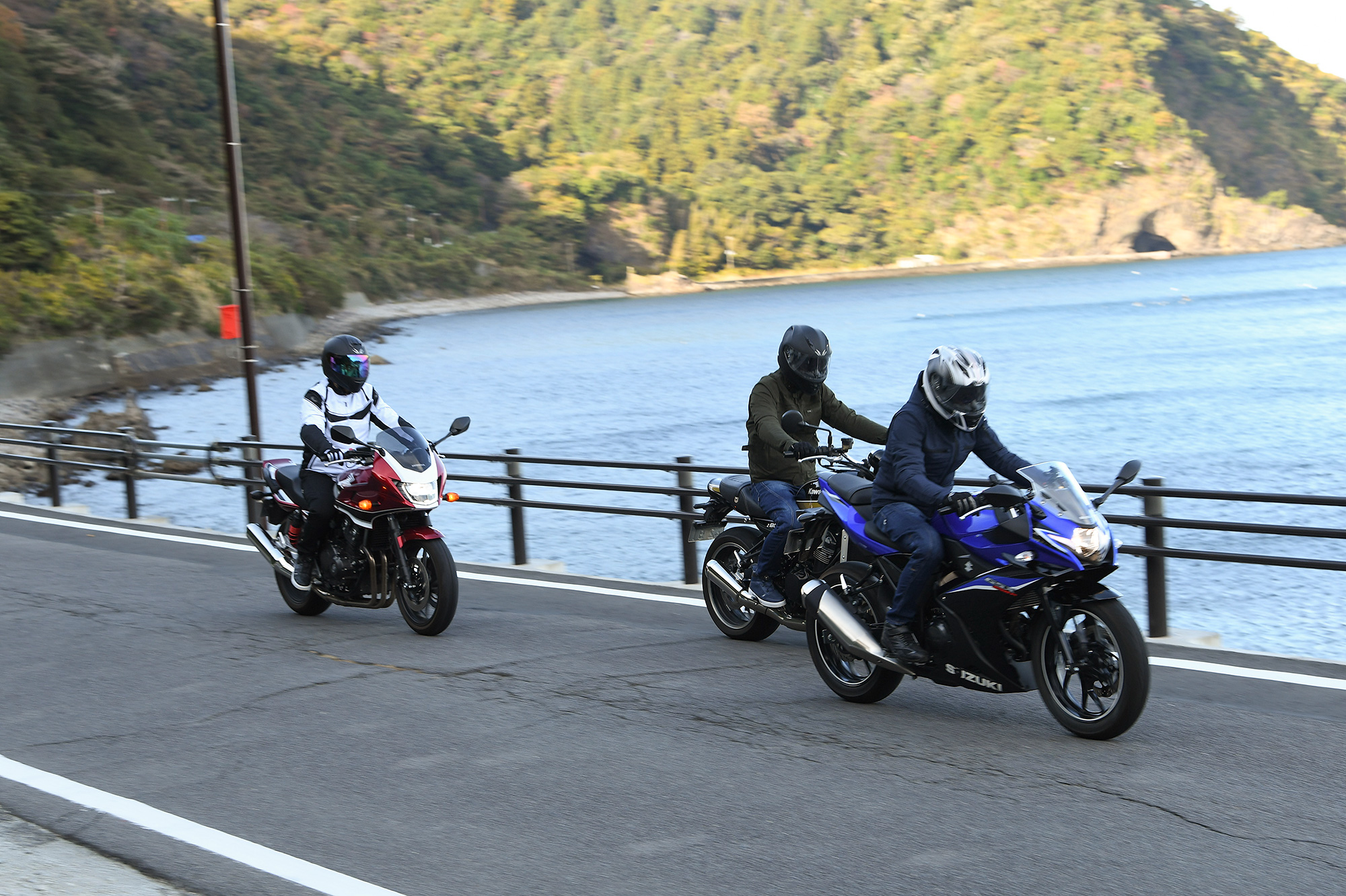 M2403 AIR BREAK JACKET