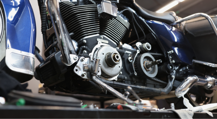 メンテナンススタンドは大型バイクの必須アイテム
